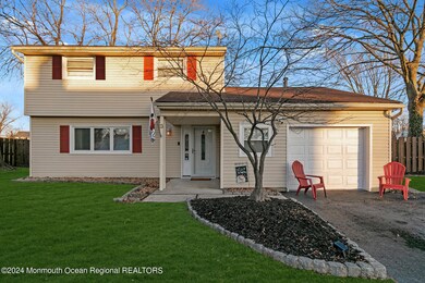 3 Elm Ave Hazlet NJ 07730 USA-002-030-1F