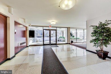 The Monroe House Condos unit 908, Washington, DC 20006 - photo 4