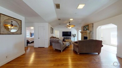 3305 Douglas Ave, Midland, TX 79703 - photo 7