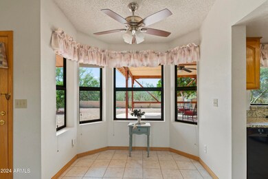 115 E Amaranth Dr00015