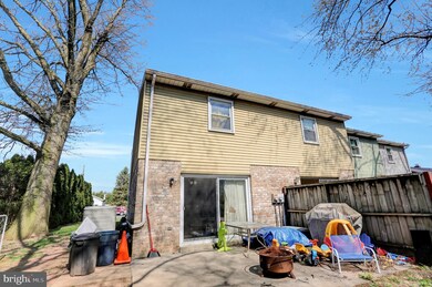 920 E Oak St, Palmyra, PA 17078 - photo 6