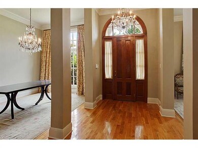 Foyer.