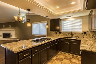 2583 Velia St, Redding, CA 96002 - photo 2