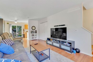 R2 Grandview Dr, South Burlington, VT 05403 - photo 7