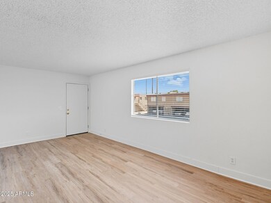 4740 E Moreland St, Phoenix, AZ 85008 - photo 7