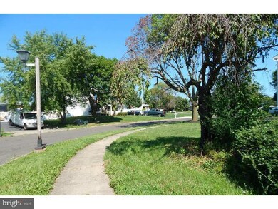 112 Carmen Ln, Langhorne, PA 19047 - photo 3