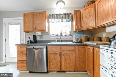 45880 Dent Dr, Lexington Park, MD 20653 - photo 7