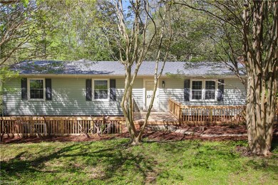 1704 Brookdale Dr, Asheboro, NC 27205 - photo 3