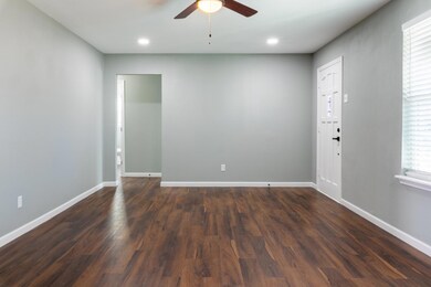 859 Sandell Dr, Fort Worth, TX 76108 - photo 5