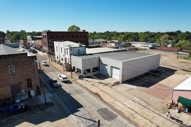 105 N 4th St, Crockett, TX 75835 - photo 2