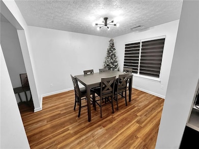 1036 Yellow River Dr, Lawrenceville, GA 30043 - photo 4