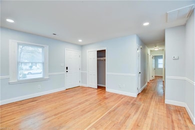 647 Daniel Dr, Newport News, VA 23601 - photo 4