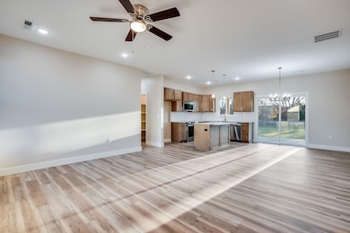 613 S Sweetwater Cir, Maize, KS 67101 - photo 5