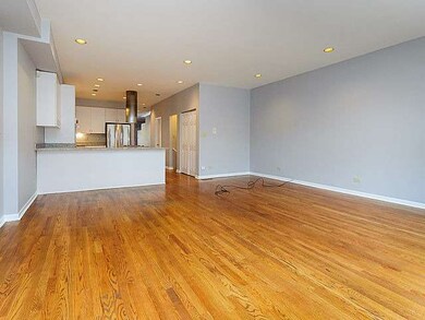 2709 N Southport Ave, Chicago, IL 60614 - photo 4