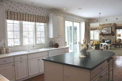 817 Wetherill Ln, Wayne, PA 19087 - photo 4