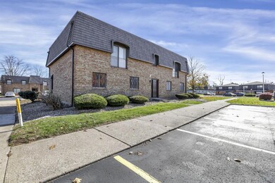 625 Country Club Dr unit F7, Newark, OH 43055 - photo 2