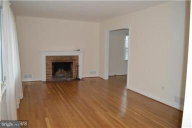 6400 8th Ave, Hyattsville, MD 20783 - photo 4