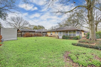 2130 Chantilly Ln, Houston, TX 77018 - photo 6