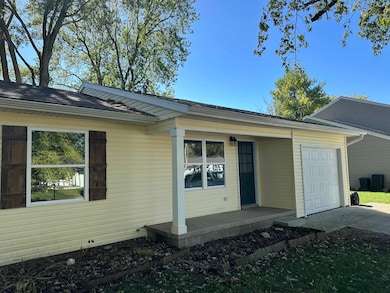 707 Elm Dr, Centerville, IN 47330 - photo 2