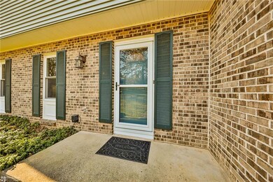 1704 Gable Dr, Coopersburg, PA 18036 - photo 5