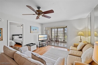 8741 Lueck Ln unit 5, Fort Myers, FL 33919 - photo 5