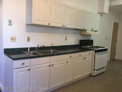 128 Broad St unit . 1, Keyport, NJ 07735 - photo 6