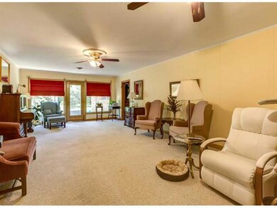 Den/Family/Great Room.