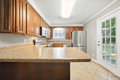 2153 Blakemore Dr, Clarksville, TN 37040 - photo 6