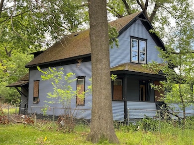 2120 Sixth st pic 4