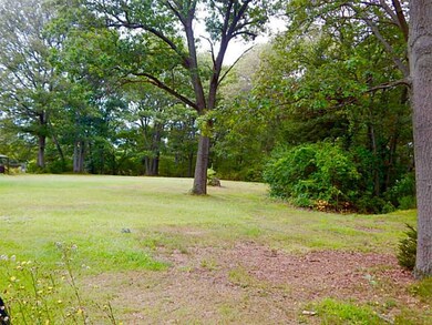 111 Curran Rd, Cumberland, RI 02864 - photo 5