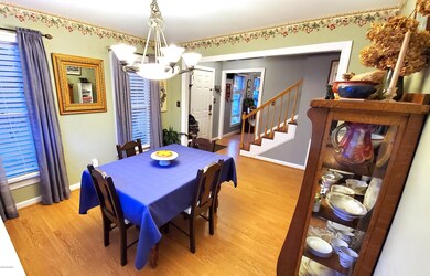 Formal Dining