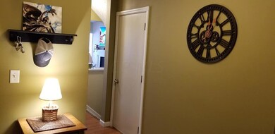 3774 Dunlane Ct, Columbus, OH 43228 - photo 5