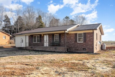 2536 S Chipley Ford Rd, Statesville, NC 28625 - photo 2