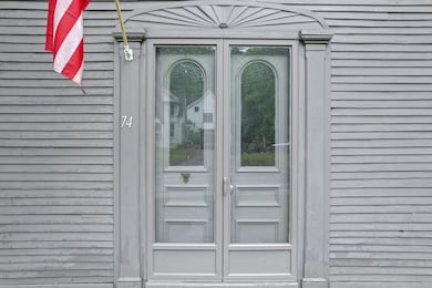 74 Main St_0109