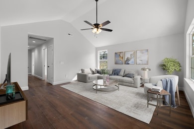 916 Avenue E, Dalton, GA 30721 - photo 2