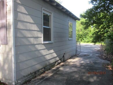 2452 Bayview Rd, Jacksonville, FL 32210 - photo 2