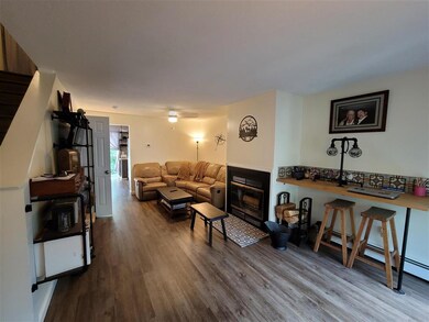 106 Woodland Green, Rochester, NH 03868 - photo 3