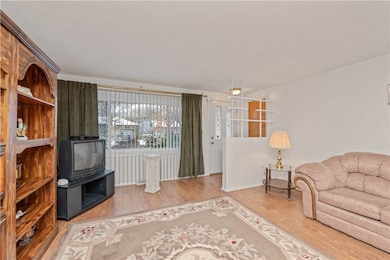 22 Trento St, Rochester, NY 14606 - photo 5