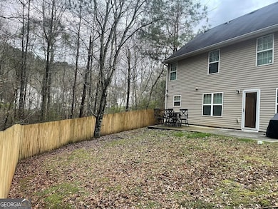 4176 Round Stone Dr, Snellville, GA 30039 - photo 4