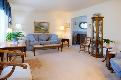 908 Mcknight Rd, Indiana, PA 15701 - photo 7