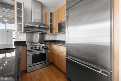 2421 18th St NW unit 301, Washington, DC 20009 - photo 5