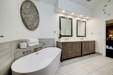 6887 Oakwood Trail, Houston, TX 77040 - photo 5