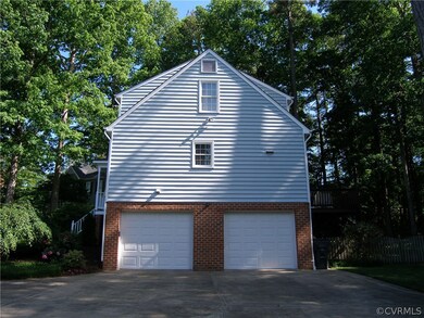 Vinyl Siding, Two Car Garage with separate doors m