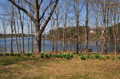 9 Pepperrell Rd, Kittery Point, ME 03905 - photo 7