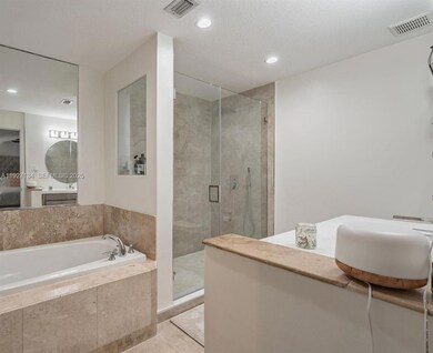 550 NW 210th St unit 10229, Miami, FL 33169 - photo 7