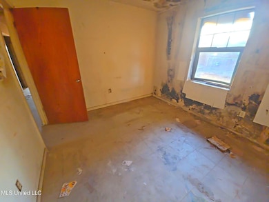 3305 Miller Rd, Itta Bena, MS 38941 - photo 7