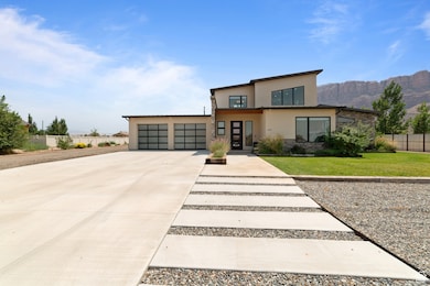 4640 Sunny Acres Ln, Moab, UT 84532 - photo 2