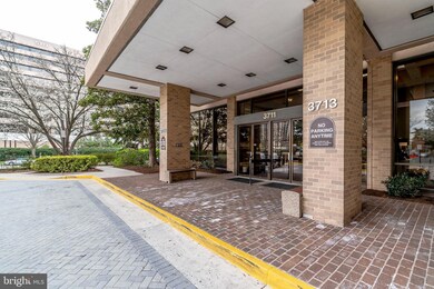 Skyline House unit 1102, Baileys Crossroads, VA 22041 - photo 2