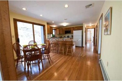 72 Brand St, Arlington, MA 02474 - photo 3