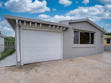 2703 Adams St, Hollywood, FL 33020 - photo 3